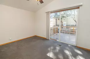 2400 SW Phlox Pond Dr, Redmond, OR 97756 - Photo 14