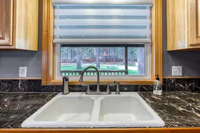16051 Leona Lane, La Pine, OR 97739 - Photo 18