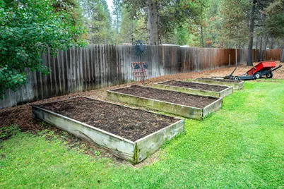 16051 Leona Lane, La Pine, OR 97739 - Photo 12