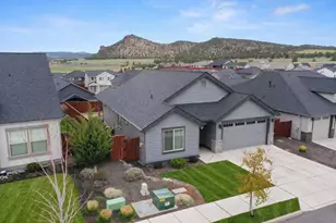 1123 NE Hudspeth Cir, Prineville, OR 97754 - Photo 2