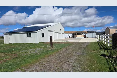 32315 Modoc Point Road, Chiloquin, OR 97624 - Photo 1