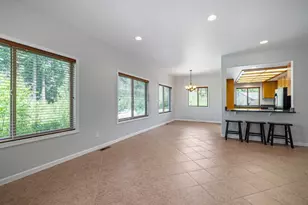 27023 Dugout Ln, Klamath Falls, OR 97601 - Photo 6