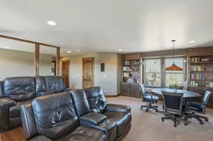 17963 SW Chaparral Dr, Powell Butte, OR 97753 - Photo 34