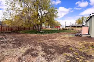 424 S Harney Ave, Burns, OR 97720 - Photo 14