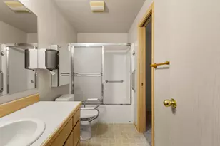 2495 NW Loma Vista Dr, Roseburg, OR 97471 - Photo 38