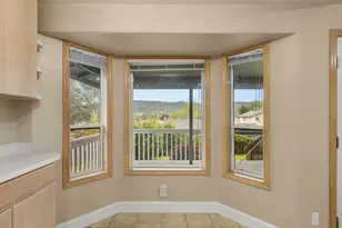2495 NW Loma Vista Dr, Roseburg, OR 97471 - Photo 24