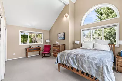 2014 Crestview Drive, Ashland, OR 97520 - Photo 10