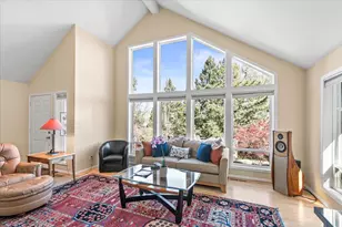 2014 Crestview Dr, Ashland, OR 97520 - Photo 6