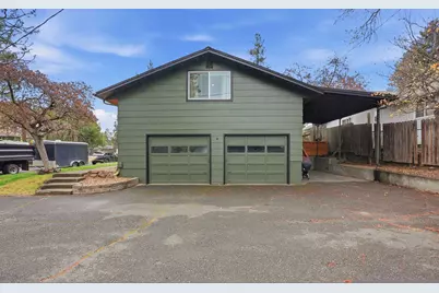 365 SE 5th Street, Bend, OR 97702 - Photo 2