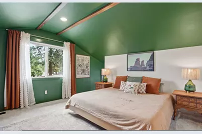 365 SE 5th Street, Bend, OR 97702 - Photo 24