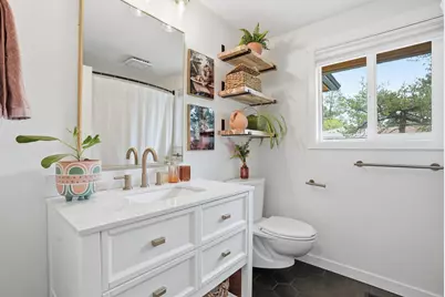 365 SE 5th Street, Bend, OR 97702 - Photo 22