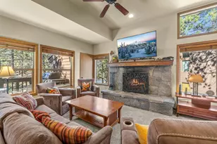 57379 Beaver Ridge Loop, Sunriver, OR 97707 - Photo 4