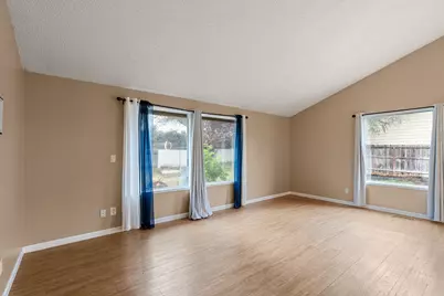 317 Highland Drive, Medford, OR 97504 - Photo 8