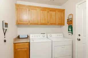 1150 Angler Ln, Grants Pass, OR 97527 - Photo 18