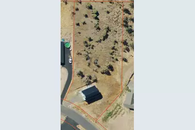 4177 NW 39th Drive, Redmond, OR 97756 - Photo 2