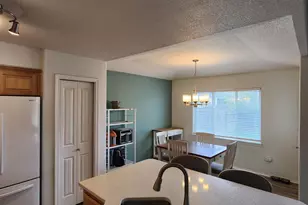 2695 NE 9th St, Redmond, OR 97756 - Photo 10