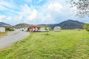 2315 NE Foothill Blvd, Grants Pass, OR 97526 - Photo 36