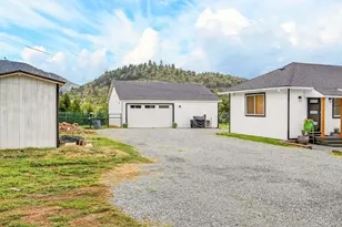 2315 NE Foothill Blvd, Grants Pass, OR 97526 - Photo 34