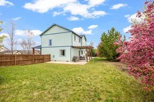 411 NE Petal Ct, Madras, OR 97741 - Photo 32