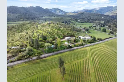 2373 Pioneer Road, Talent, OR 97540 - Photo 2