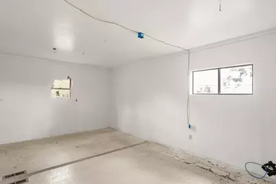 2373 Pioneer Road, Talent, OR 97540 - Photo 16