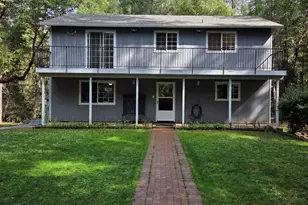 3760 Pleasant Creek Rd, Rogue River, OR 97537 - Photo 1