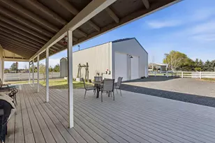 6600 SW Frazier Dr, Culver, OR 97734 - Photo 2