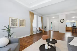 1045 W Collier Glacier Dr, Sisters, OR 97759 - Photo 6