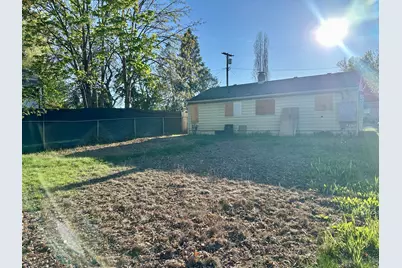 714 Broad Street, Medford, OR 97501 - Photo 12