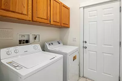 1009 W Yapoah Crater Drive, Sisters, OR 97759 - Photo 26