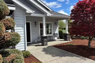 1160 Boulder Ridge St, Central Point, OR 97502 - Photo 2