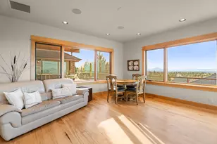 10715 Rockside Ct, Redmond, OR 97756 - Photo 32