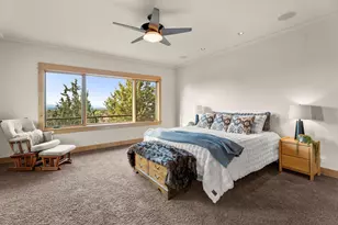 10715 Rockside Ct, Redmond, OR 97756 - Photo 34