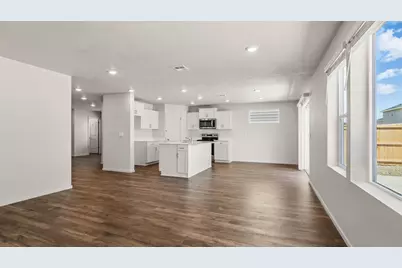 2613 Meadows Lane, Medford, OR 97501 - Photo 6