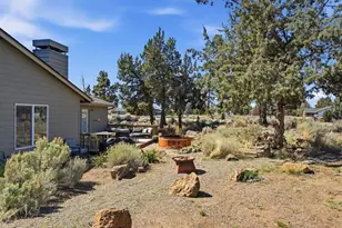 20784 Arago Cir, Bend, OR 97703 - Photo 36