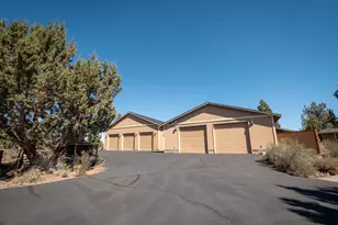 60965 Ward Rd, Bend, OR 97702 - Photo 6