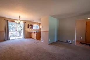 60965 Ward Rd, Bend, OR 97702 - Photo 14