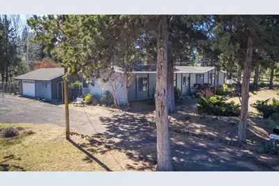 20061 Glen Vista Road, Bend, OR 97703 - Photo 2