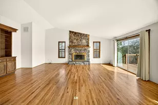 656 N Modoc Ave, Medford, OR 97504 - Photo 10