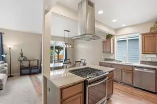 3046 NE Red Oak Dr, Bend, OR 97701 - Photo 12