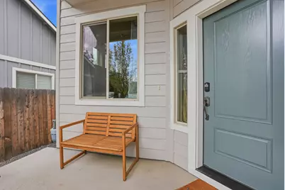 3046 NE Red Oak Drive, Bend, OR 97701 - Photo 4