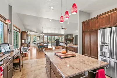 6501 Butte Falls Highway, Eagle Point, OR 97524 - Photo 10