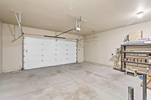 63713 Hunters Cir, Bend, OR 97701 - Photo 20