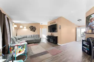 3555 S Pacific Hwy, Medford, OR 97501 - Photo 6