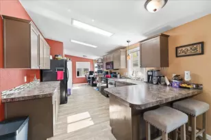 3555 S Pacific Hwy, Medford, OR 97501 - Photo 10