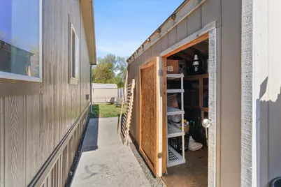 3555 S Pacific Highway #SPC 125, Medford, OR 97501 - Photo 22