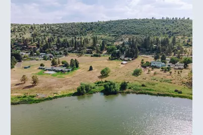 2546 Lakeshore Drive, Klamath Falls, OR 97601 - Photo 8