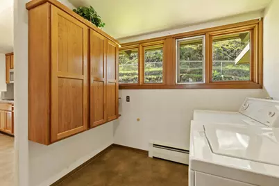 1215 Lakeshore Drive, Klamath Falls, OR 97601 - Photo 22