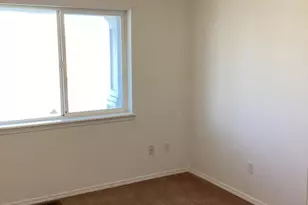 2046 NW 8th St, Redmond, OR 97756 - Photo 10