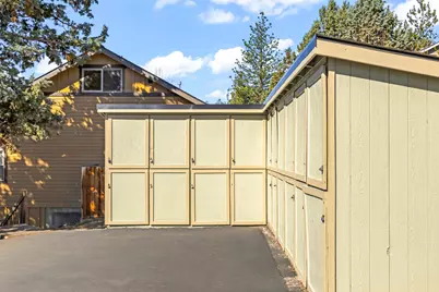 1030 NW Roanoke Avenue #APT 14, Bend, OR 97703 - Photo 14